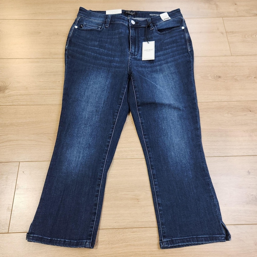 Judy Blue Dark Wash Cropped Ankle Jeans